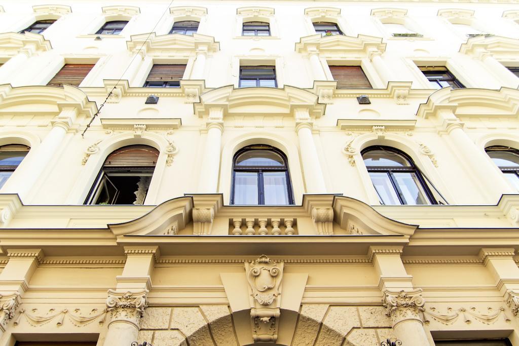 Eoetvoes Apartman Budapest Habitación foto